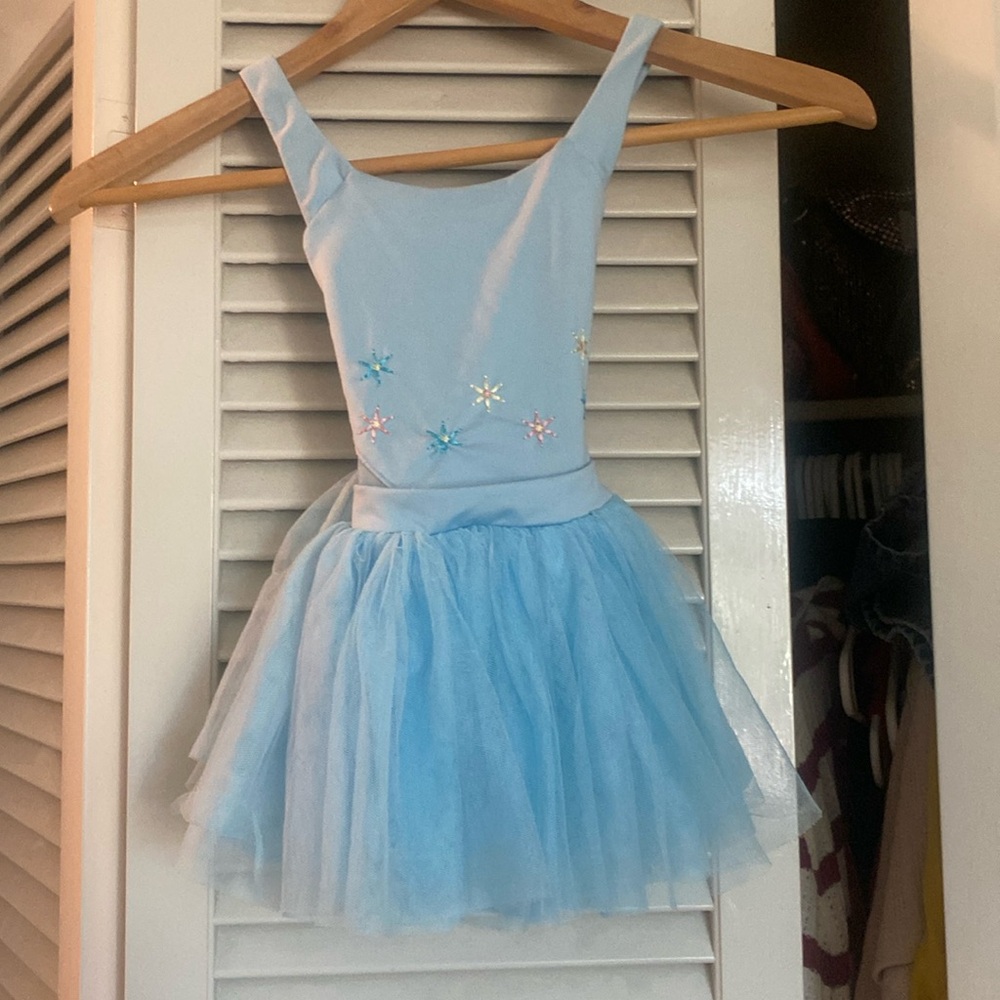 Girls dance leotard size 4 to 6